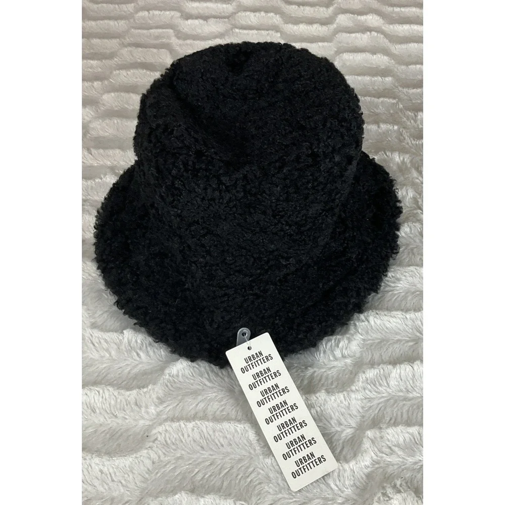 Urban Outfitters OS Black‎ Teddy Bear Faux Fur Adjustable Lined Bucket Hat